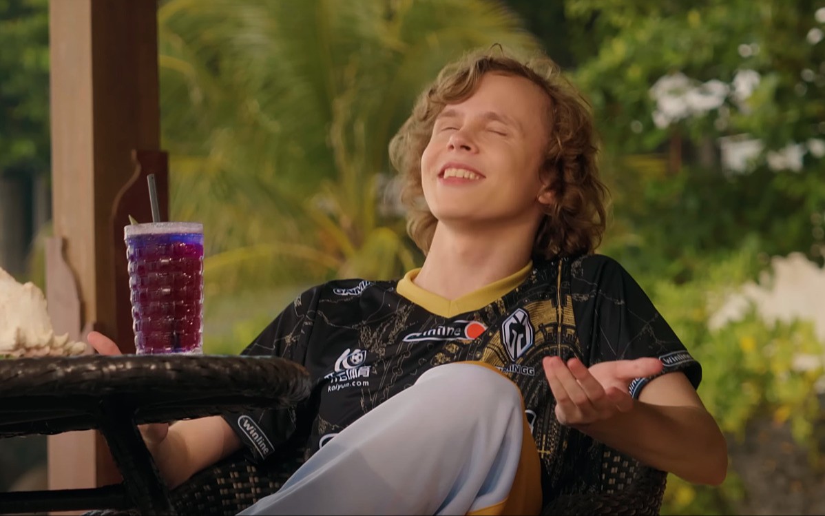 Антон dyrachyo Шкредов комментирует снятие Gaimin Gladiators с The International 2025