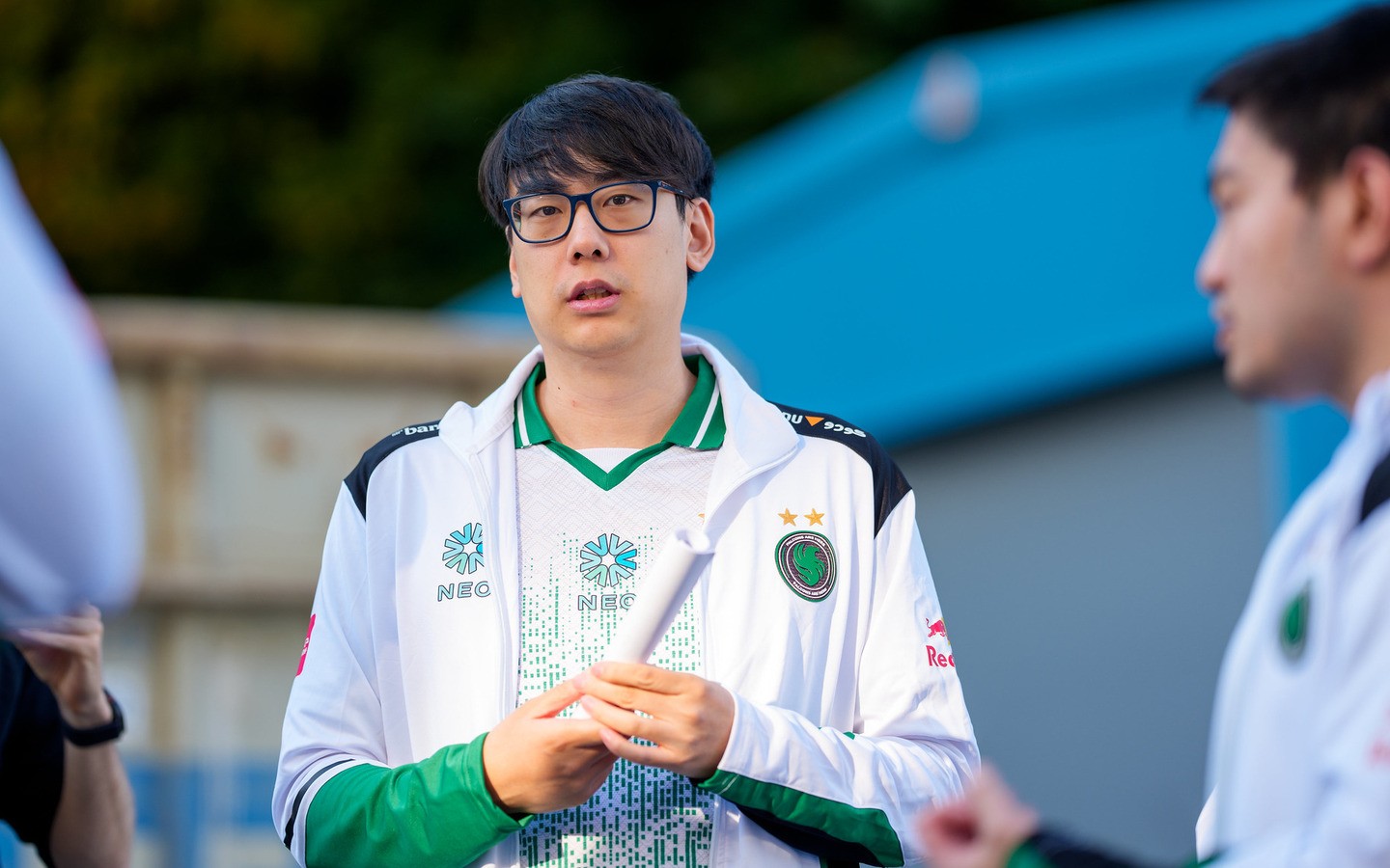 Aui_2000 рассказал об ATF, выгорании и провале Team Falcons | Dota 2 | 9 октября 2025