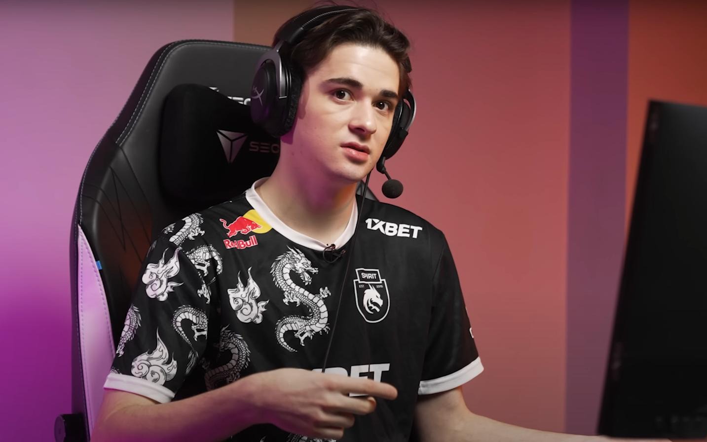 Koma` о Pure: «Ну, у него был неудачный сезон, а так, я думаю, сильный игрок» | Dota 2 | 12 октября 2025